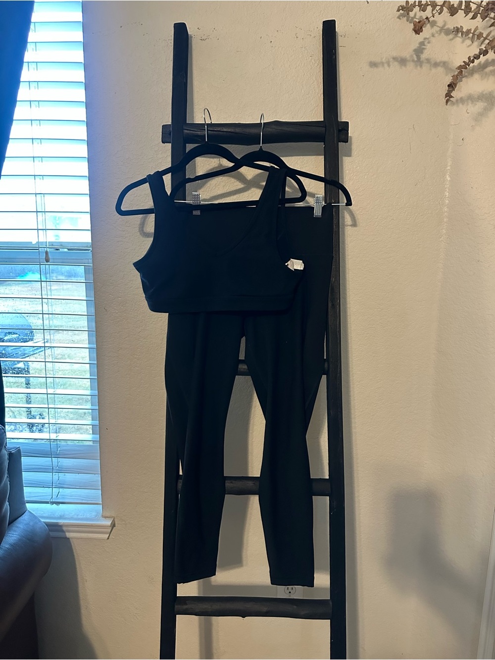 Black Women's Active Leggings (Med) and Sports Bra (Lg) set.